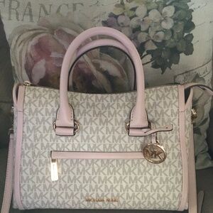 Michael Kors Medium Signature Carine Satchel Crossbody with fob